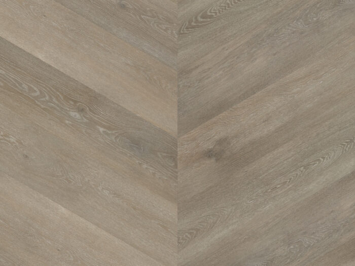 Karndean Korlok Regent Large Chevron Kensington Oak CL-RKP9004