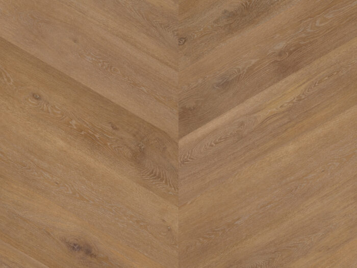 Karndean Korlok Regent Large Chevron Victoria Oak CL-RKP9005